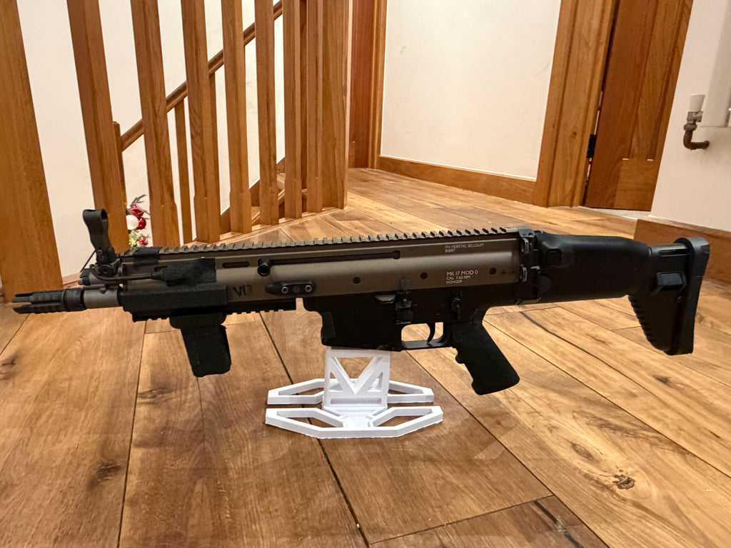 Scar H airsoft gun display